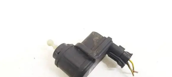 Opel Vectra B Headlight level adjustment motor 