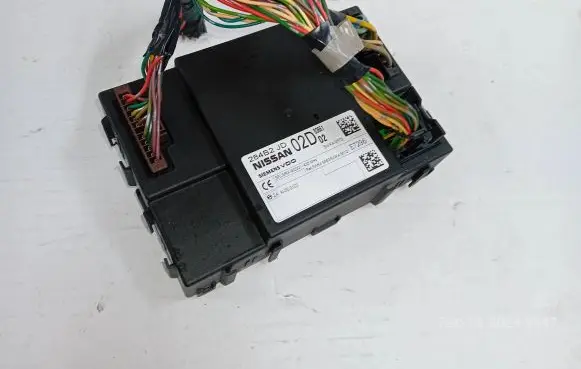 Nissan Qashqai+2 Comfort/convenience module 284B2JD 5WK49372 284B2JD02D