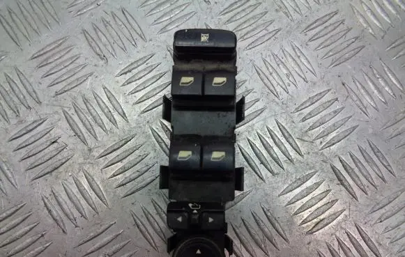 Peugeot 407 Front door window switch trim 