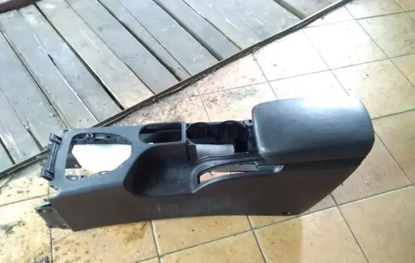Nissan Qashqai+2 Center console 96910JD000