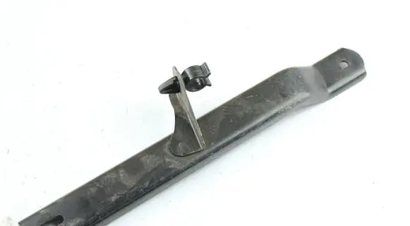 Lexus RX 330 - 350 - 400H Battery bracket 
