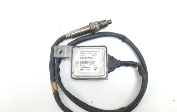 Audi A6 S6 C7 4G Lambda probe sensor 8K0907807J 5WK97205