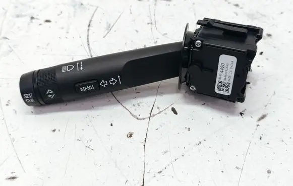 Buick Encore I Indicator stalk 84514420