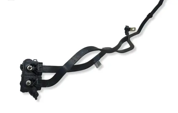 Mercedes-Benz GLB x247 Positive cable (battery) A1775407932
