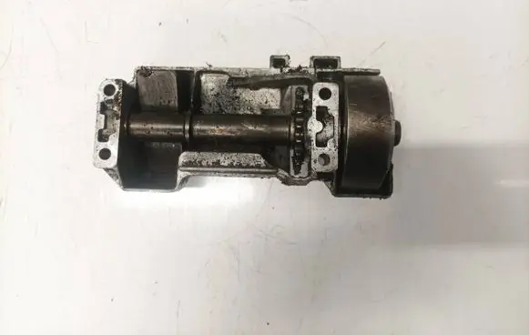 Audi A4 S4 B6 8E 8H Oil pump 059103337b