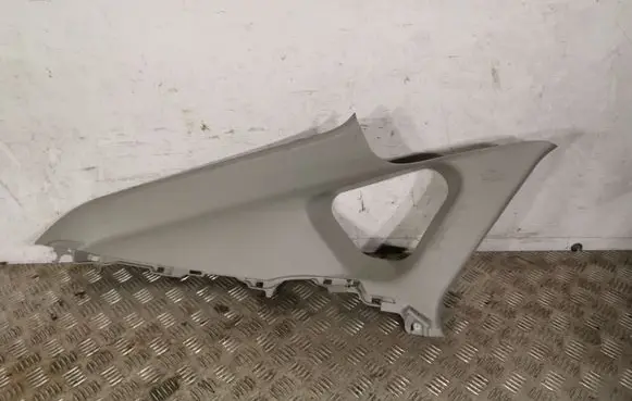 Toyota Prius (XW30) (D)pillar trim (top) 6248047080