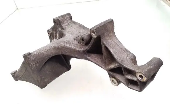 Generator/alternator bracket