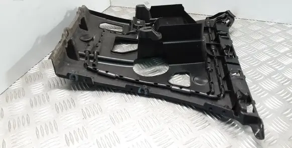 BMW 4 F32 F33 Bumper support mounting bracket corner 7428731