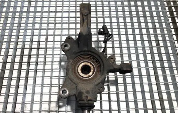 Renault Master III Front wheel hub spindle knuckle 