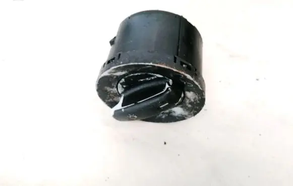 Volkswagen Touran I Light switch 1T0941431B