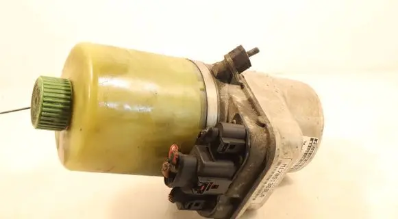 Skoda Roomster (5J) Power steering pump 6R0423156