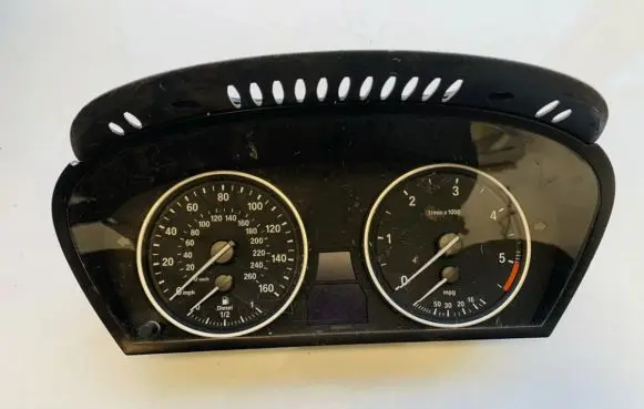BMW X5 E70 Speedometer (instrument cluster) 62119218634 6211-9218634