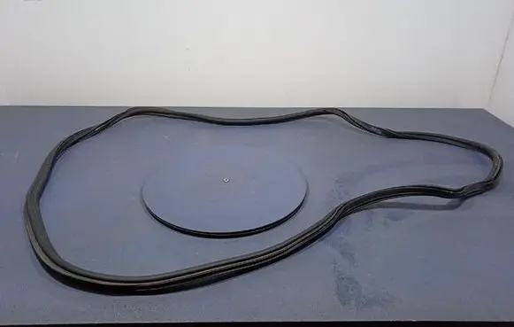 BMW X4 F26 Trunk rubber seal (body) 