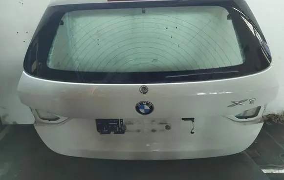BMW X1 E84 Tailgate/trunk/boot lid