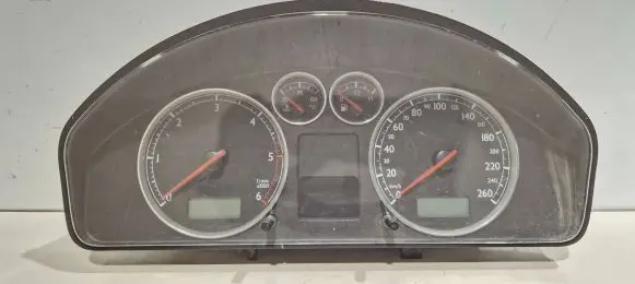 Volkswagen Sharan Speedometer (instrument cluster) 7M3920820DX 1312010251