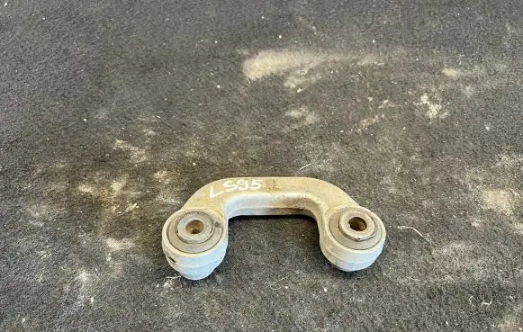 Volkswagen PASSAT B5.5 Front anti-roll bar/stabilizer link 