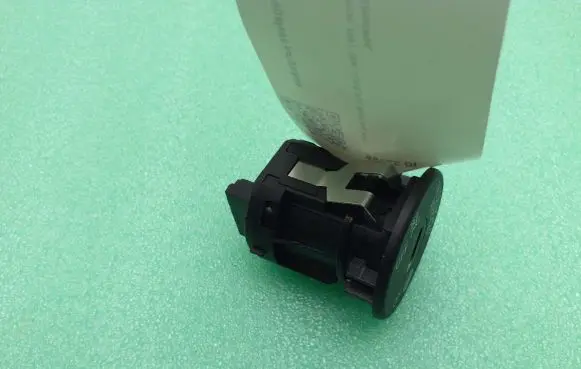 Passenger airbag on/off switch