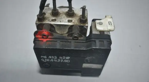 Mazda 6 ABS Pump GJ6A437A0