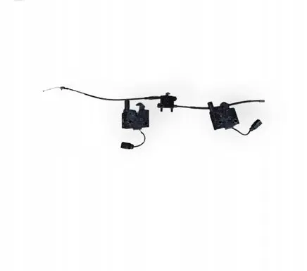 Audi TT TTS Mk2 Front seatbelt 8P0857755F