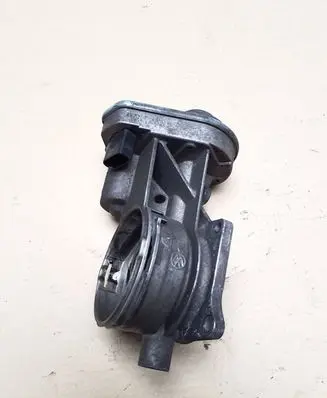 Volkswagen Touareg I Throttle valve 07Z128069A