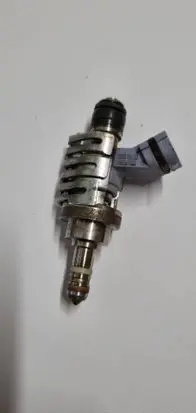 Lexus GS 300 350 430 450H Fuel injector 2325031030 022028