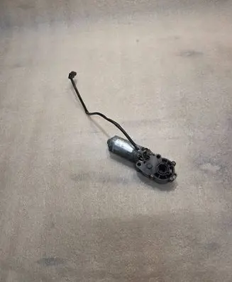Audi A8 S8 D2 4D Seat adjustment motor 0390201628 414721