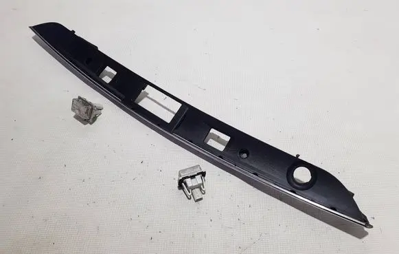 Mercedes-Benz C W204 Rear window tailgate spoiler A2047400993DDE A2047400993