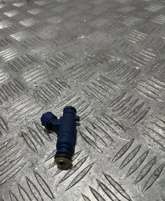 Hyundai i20 (PB PBT) Fuel injector 9260930017