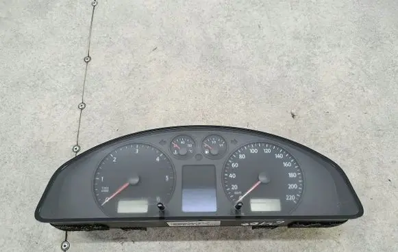 Volkswagen Transporter - Caravelle T5 Speedometer (instrument cluster) 7H0920861E