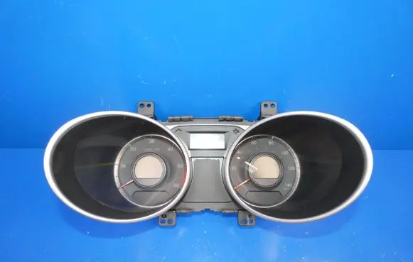 Hyundai ix35 Speedometer (instrument cluster) 94009-2Y800 1100254890P0