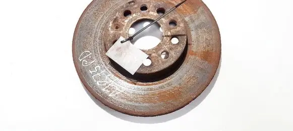 Volkswagen Touran I Front brake disc ventiliuojamas