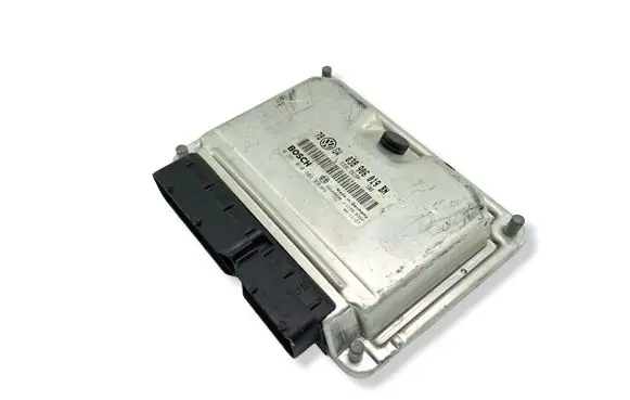 Volkswagen PASSAT B5.5 Engine control unit/module 038906019BN 0281010404 28SA4838