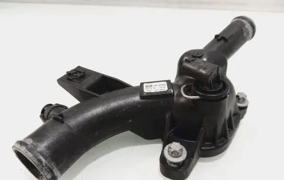 Thermostat/thermostat housing