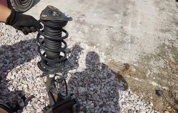 Nissan Qashqai Front wheel hub spindle knuckle