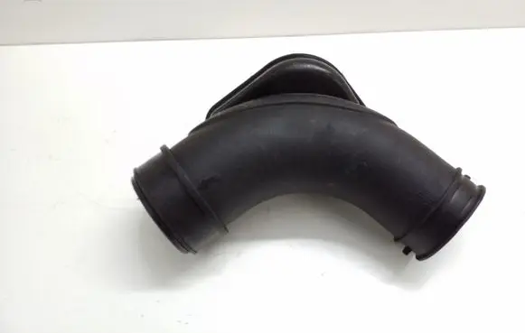 Hyundai ix35 Air intake hose/pipe 281382Y310