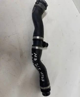 Engine coolant pipe/hose