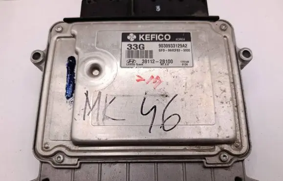 Hyundai i30 Engine control unit/module 9030933129A2 391122B100 GFD844CFB25000