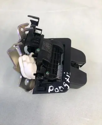 Seat Arona Tailgate/trunk/boot lock/catch/latch 5f082750510s