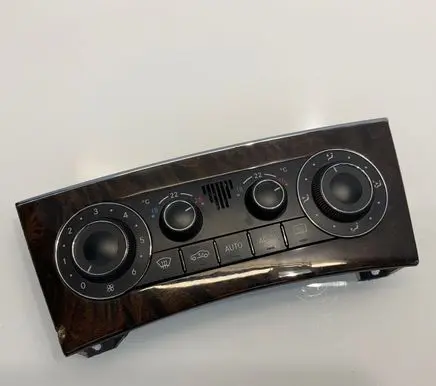 Mercedes-Benz C W203 Climate control unit A2038303085 E229837 2038303085