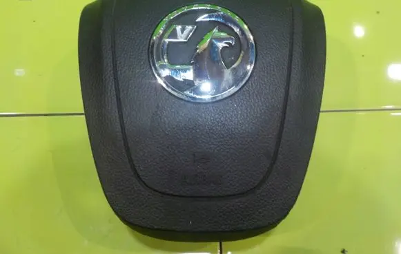 Opel Insignia A Steering wheel airbag 22992537 RP16