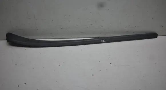 Peugeot 308 SW Windshield trim 9680623780