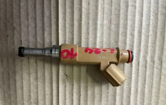 Toyota Corolla E210 E21 Fuel injector 23250-0T030