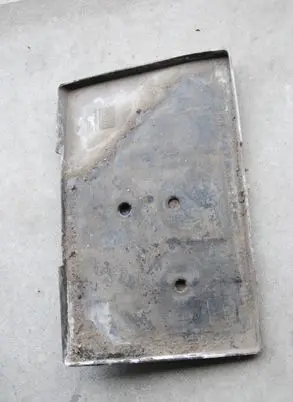 Battery tray