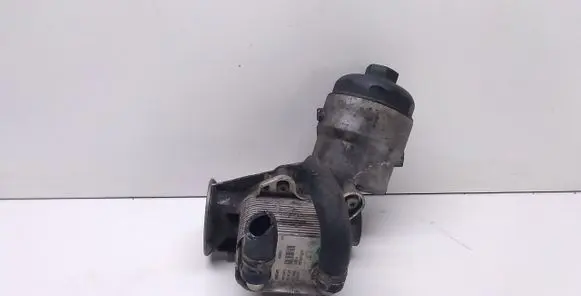 Honda Civic Oil filter mounting bracket 8972270081