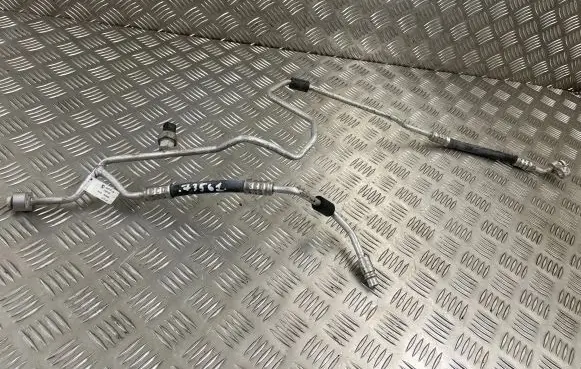 BMW X4 F26 Air conditioning (A/C) pipe/hose 9382717