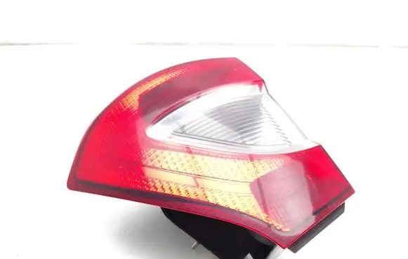 Ford Galaxy Rear/tail lights 6M2113404EG
