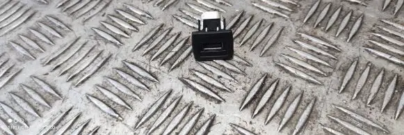 USB socket connector