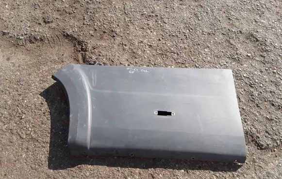 Peugeot Boxer Front door trim (molding) 1308103070