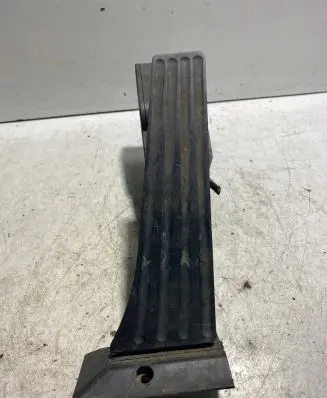 BMW 1 E81 E87 Brake pedal