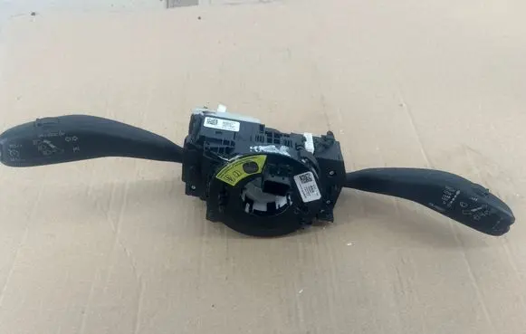 Volkswagen Polo V 6R Wiper turn signal indicator stalk/switch 6R0953521C 1302971708 1002460905